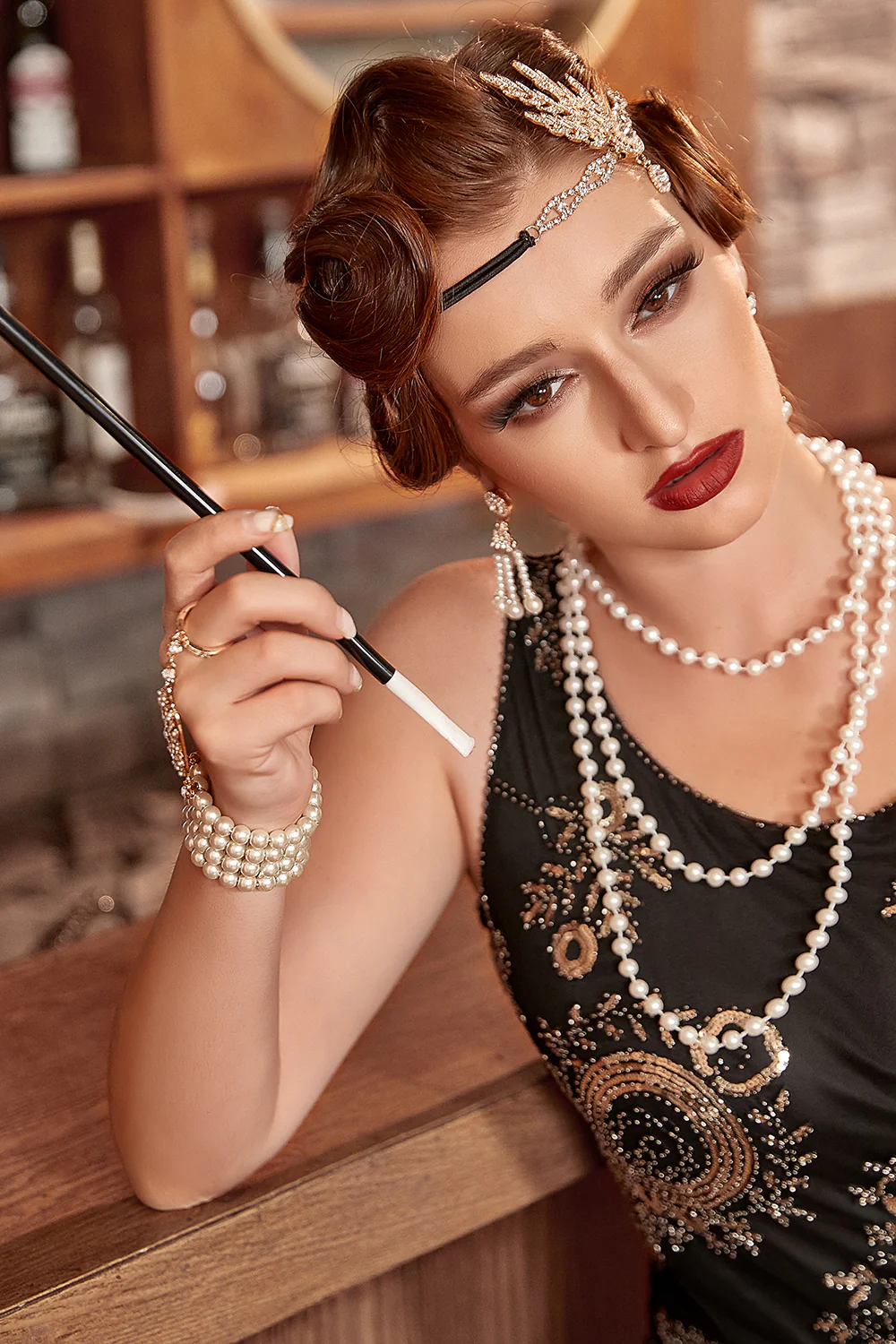 1920s Flapper Golden/Silver Accessories Set - Image 2