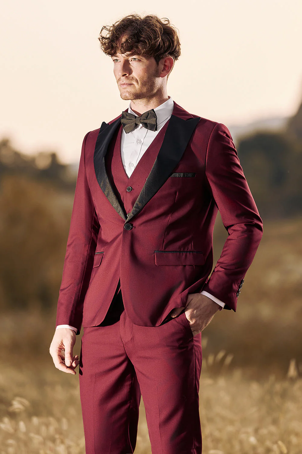 3 Pieces Peak Lapel Burgundy Men's Prom Suits - Image 5