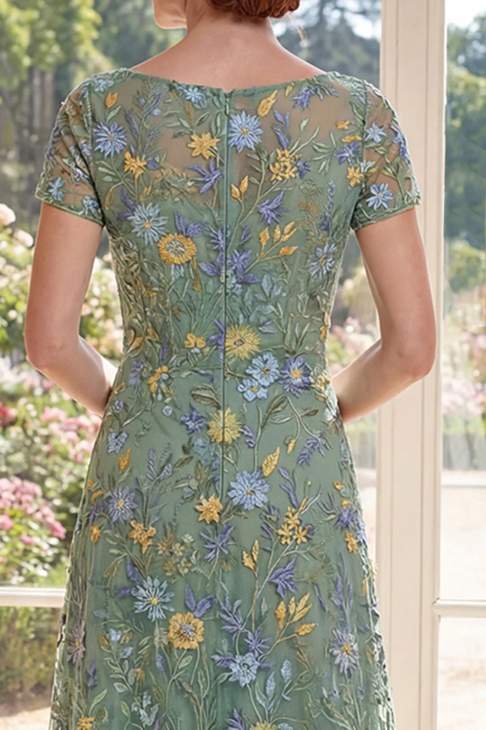 Green A-Line Short Sleeves Embroidered Mother Of the Bride Dress - Image 4