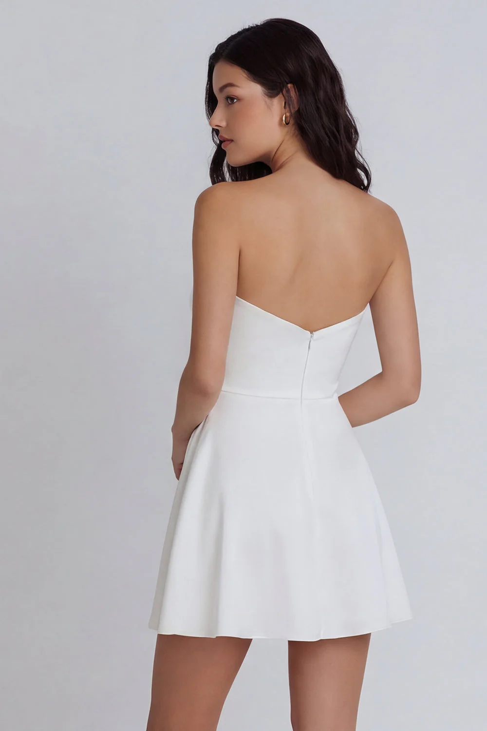 A-Line Sweetheart Ivory Ruched Satin Graduation Dress - Image 2