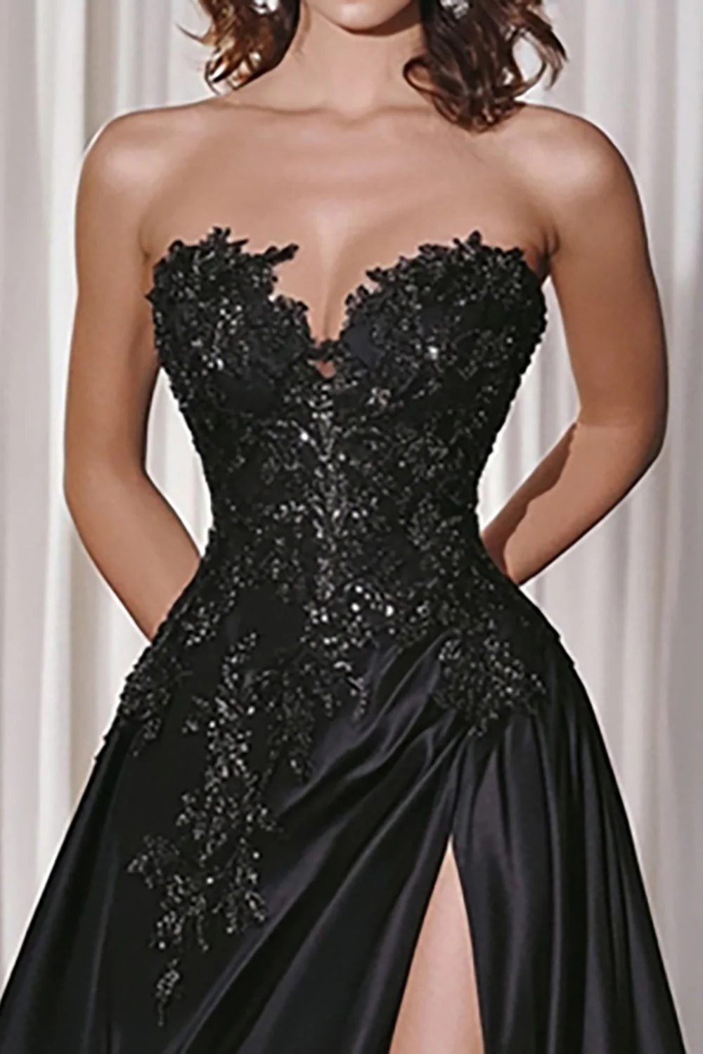 Black A-Line Satin Sweetheart Long Prom Dress with Lace Appliques - Image 3