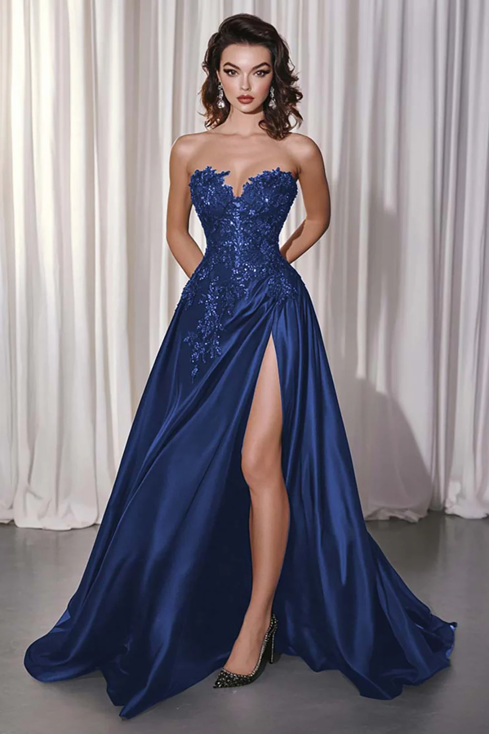 Black A-Line Satin Sweetheart Long Prom Dress with Lace Appliques - Image 7
