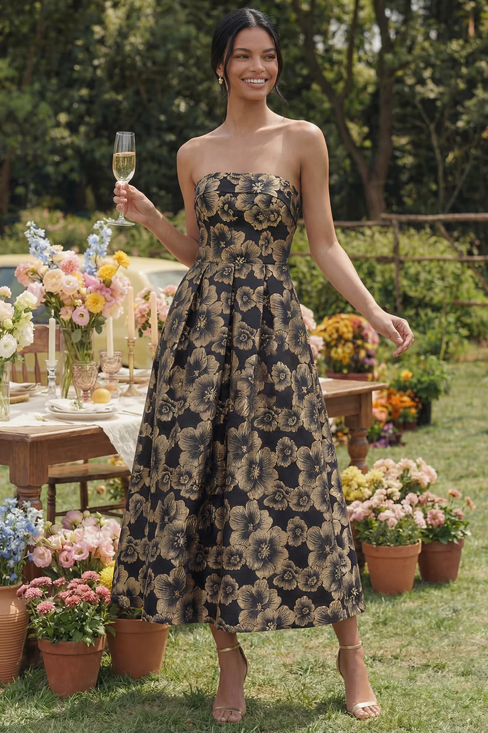 Black A-Line Strapless Ruched Jacquard Floral Midi Dress - Image 2