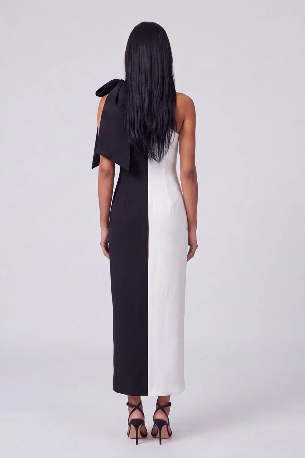 Black and White One Shoulder Bodycon Maxi Dress with Bow - Image 3