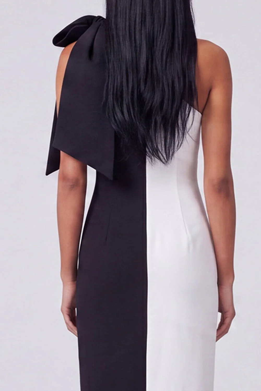 Black and White One Shoulder Bodycon Maxi Dress with Bow - Image 5