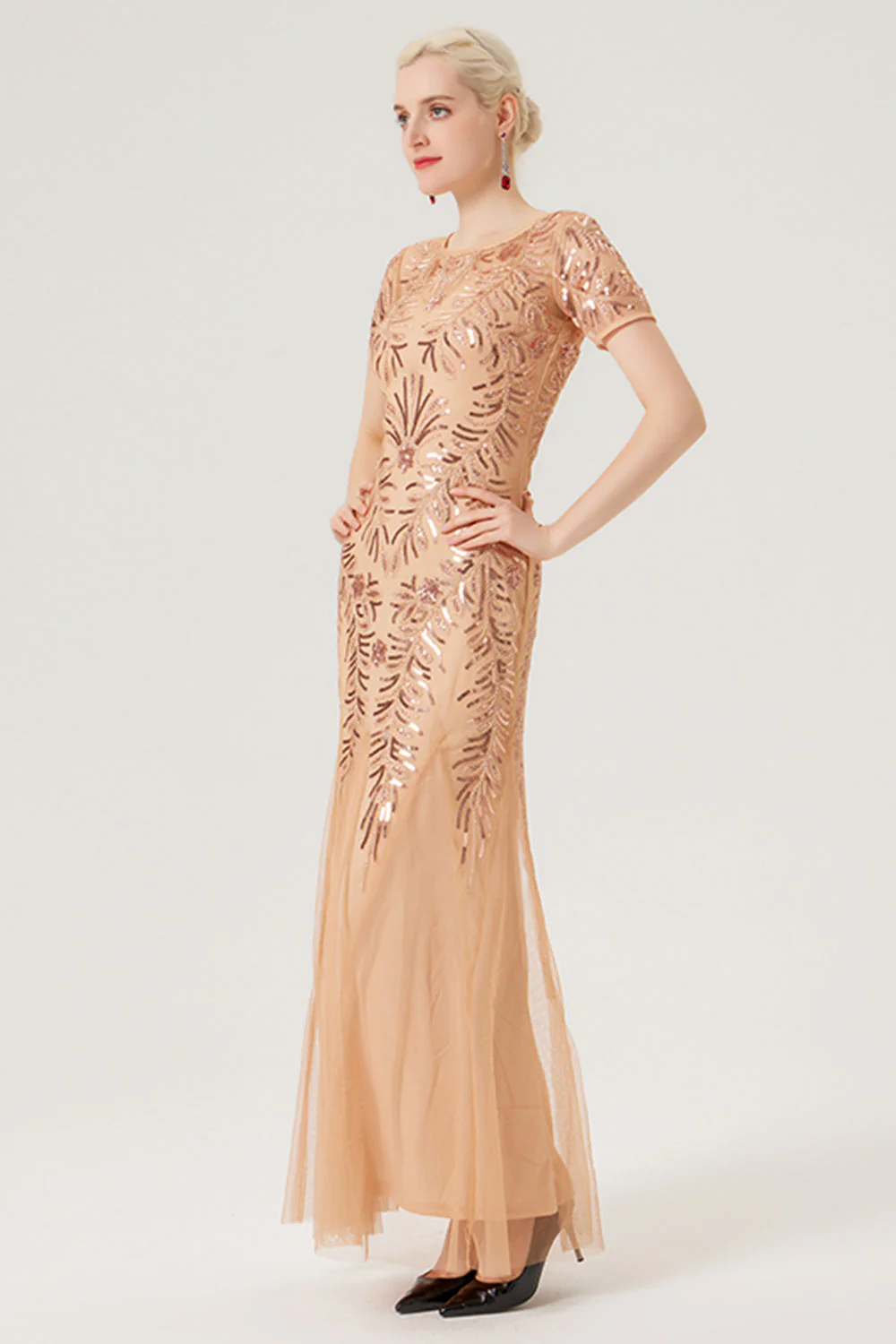 Black Golden Sequins Long 1920s Dress with Short Sleeves - Image 6