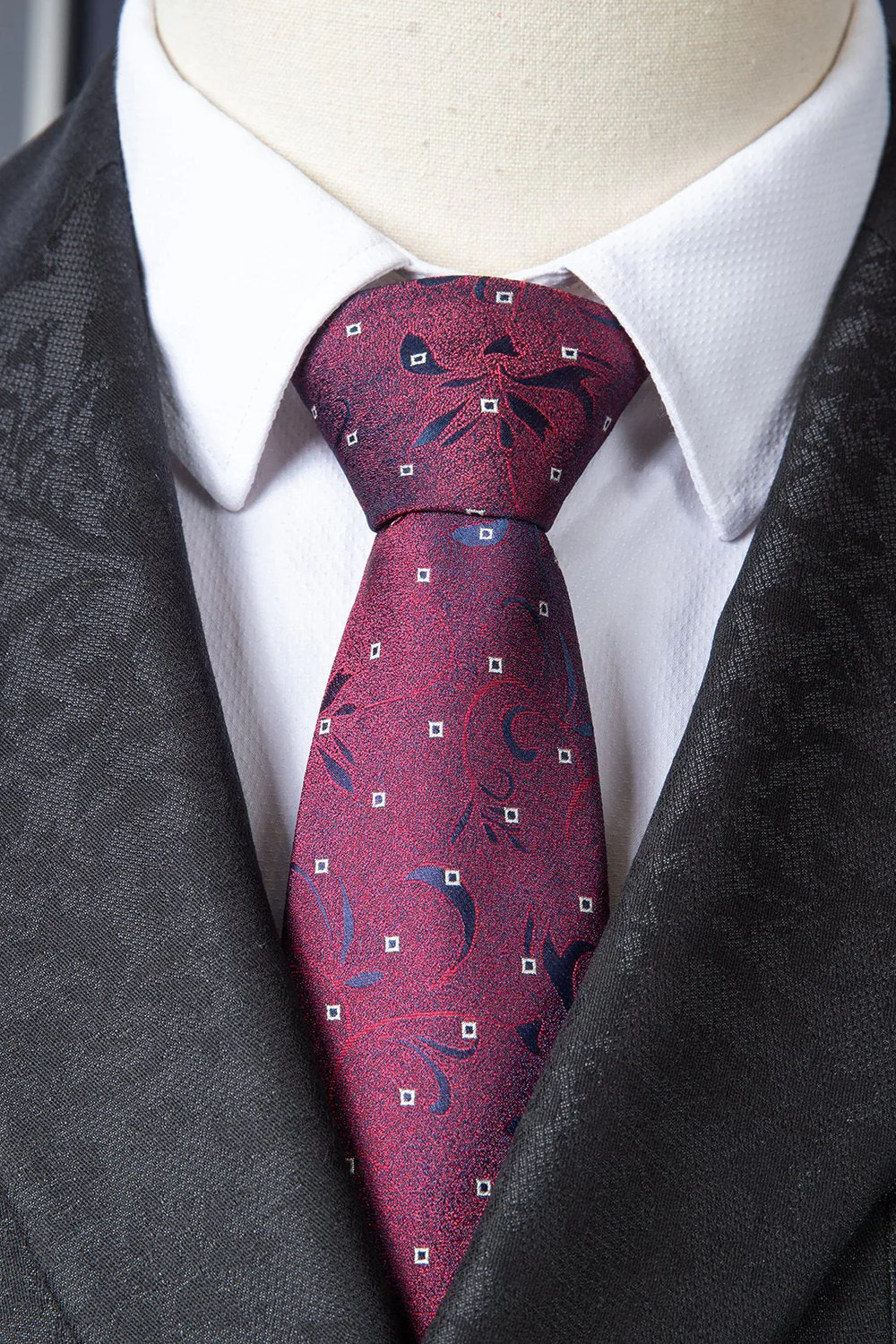 Black Jacquard Double-Breasted 3-Piece Men's Suit - Image 5