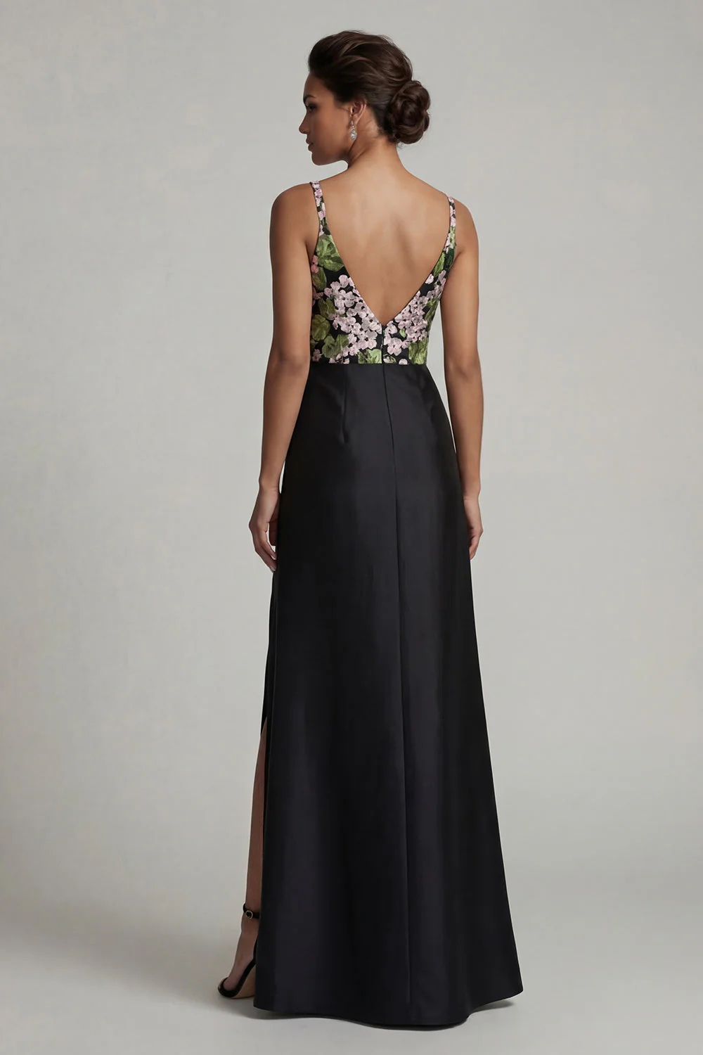 Black A Line V-Neck Long Floral Mother of the Bride Dress with Slit - Image 2