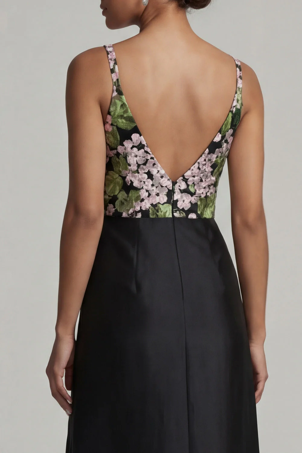 Black A Line V-Neck Long Floral Mother of the Bride Dress with Slit - Image 5
