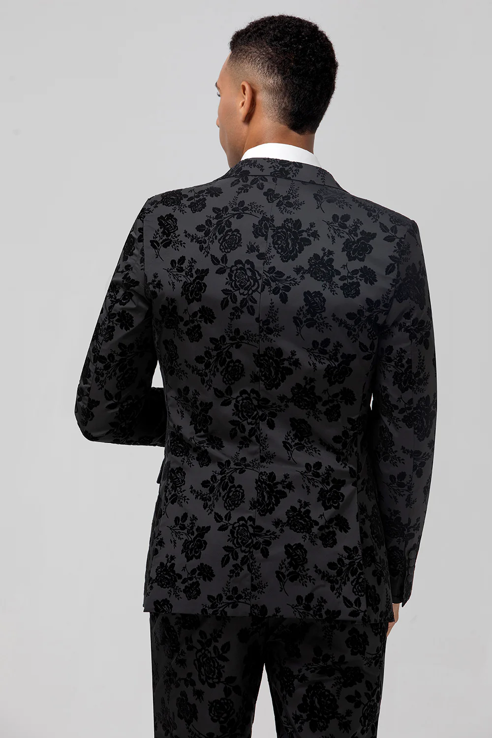 Black Peak Lapel 3 Pieces Floral Men's Suits - Image 2