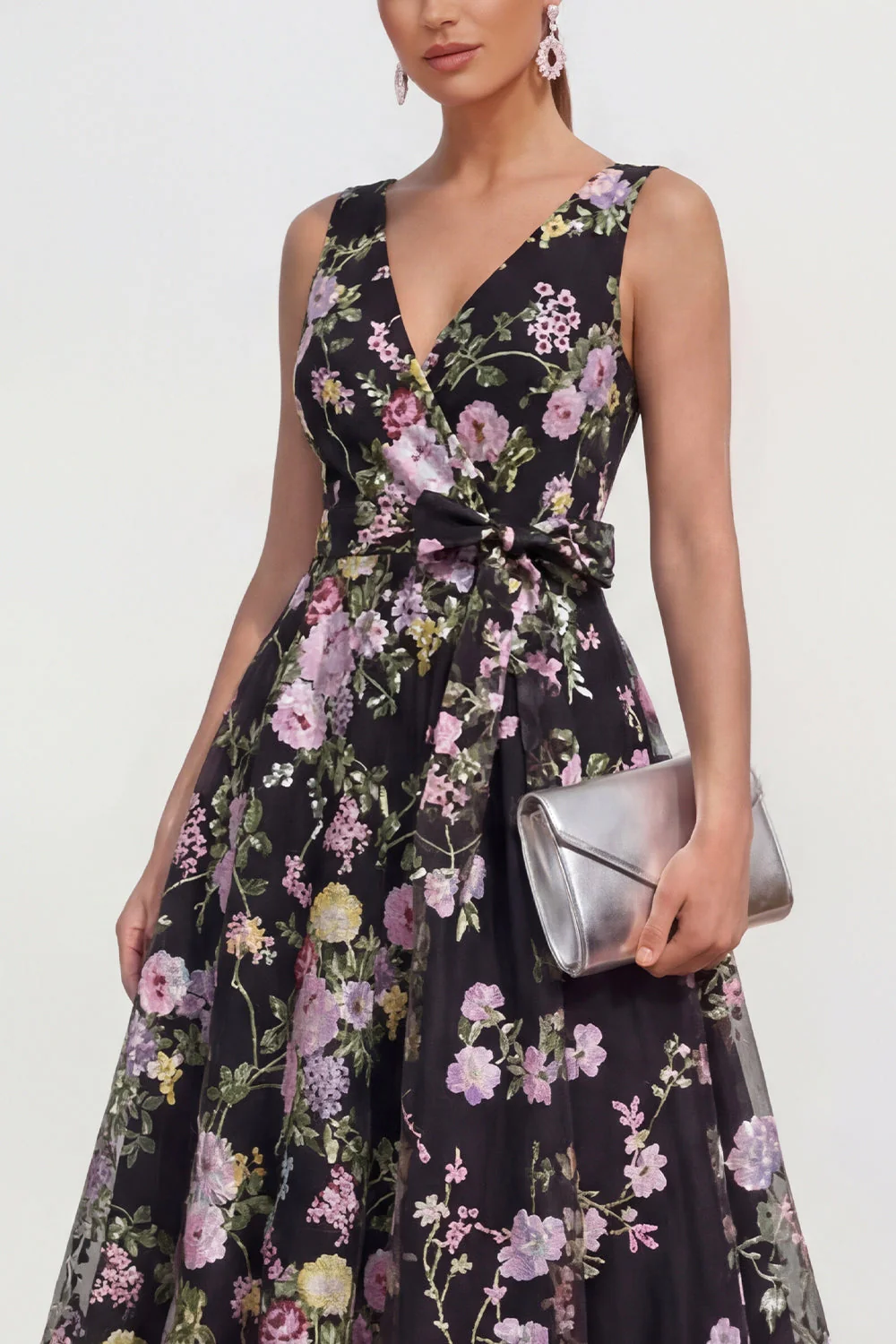 Black V-Neck Midi A Line Floral Dress with Bow - Image 3