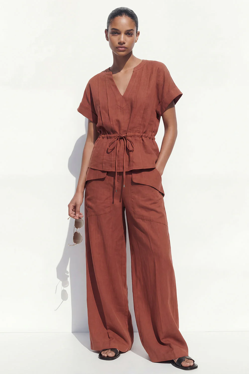 Caramel V-Neck Short Sleeves Women Suit with Belt