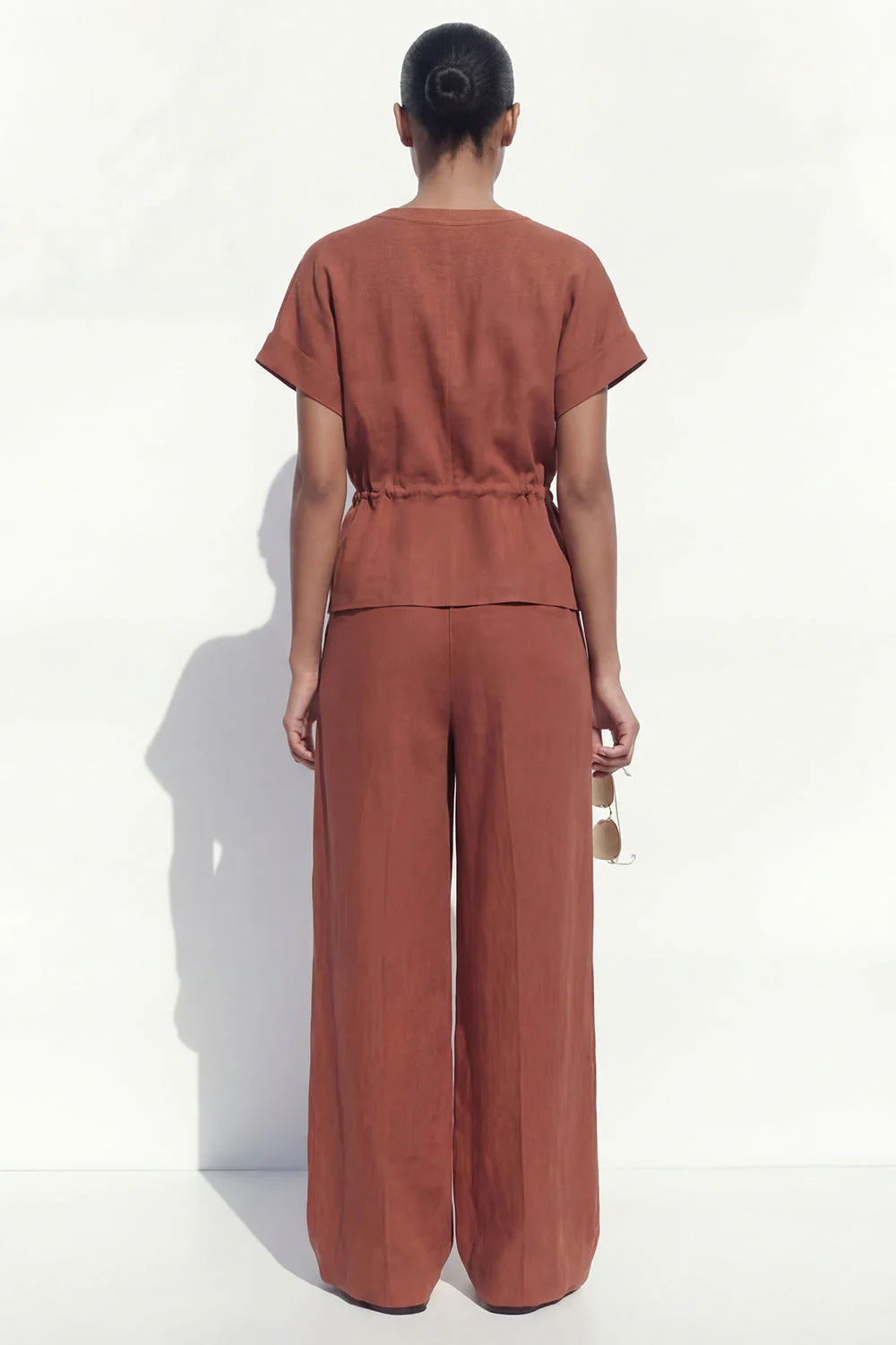 Caramel V-Neck Short Sleeves Women Suit with Belt - Image 2