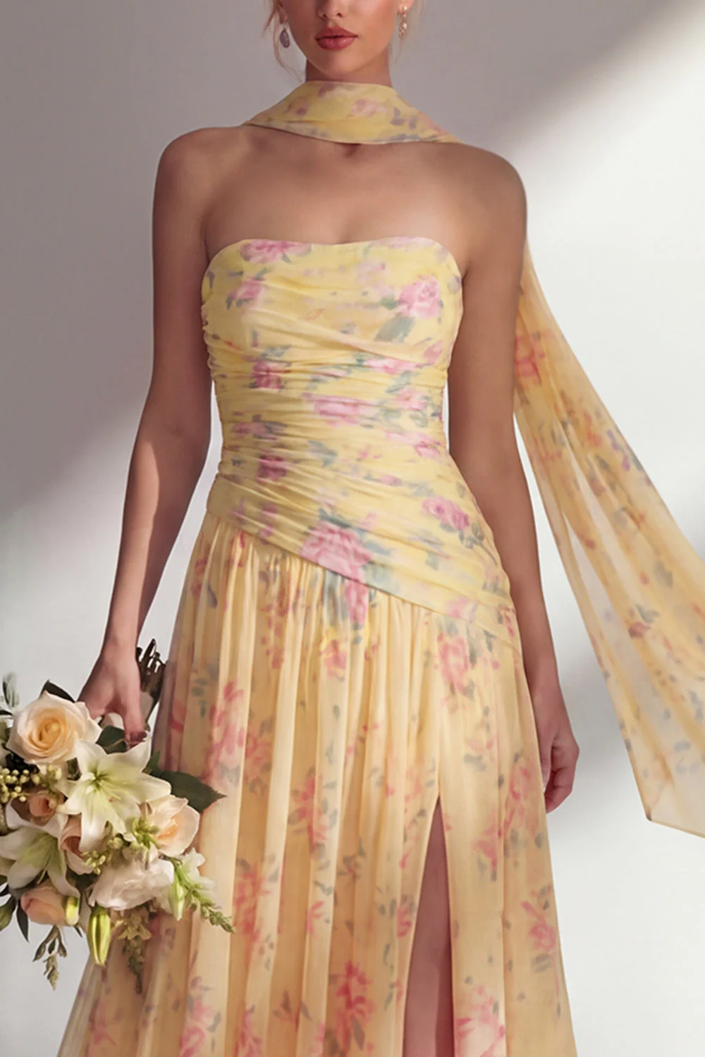Yellow Floral Printed Ruched Strapless Chiffon Long Bridesmaid Dress with Slit - Image 3