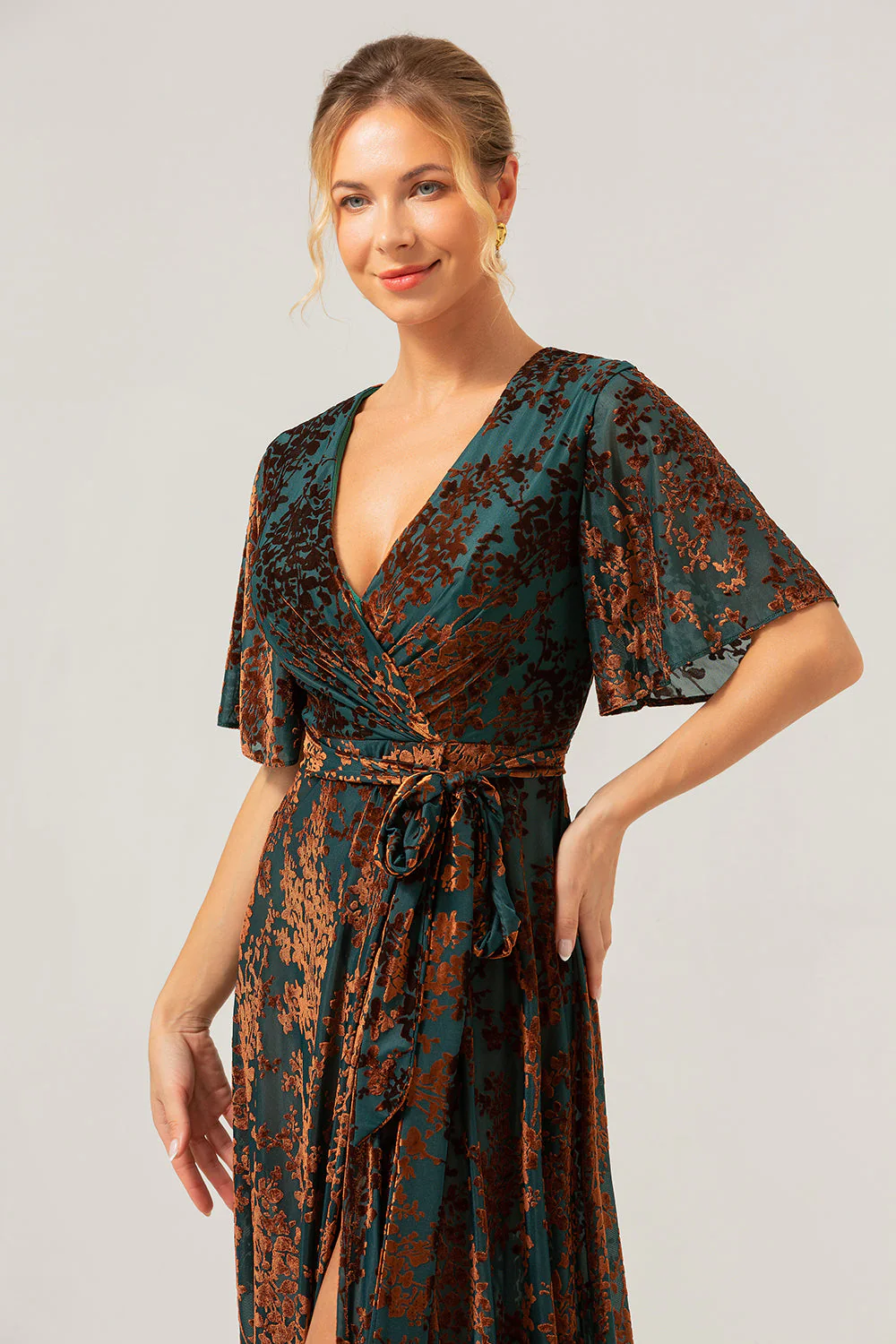 Dark Green A Line Burnout Velvet Long Prom Dress with Short Sleeves - Image 8