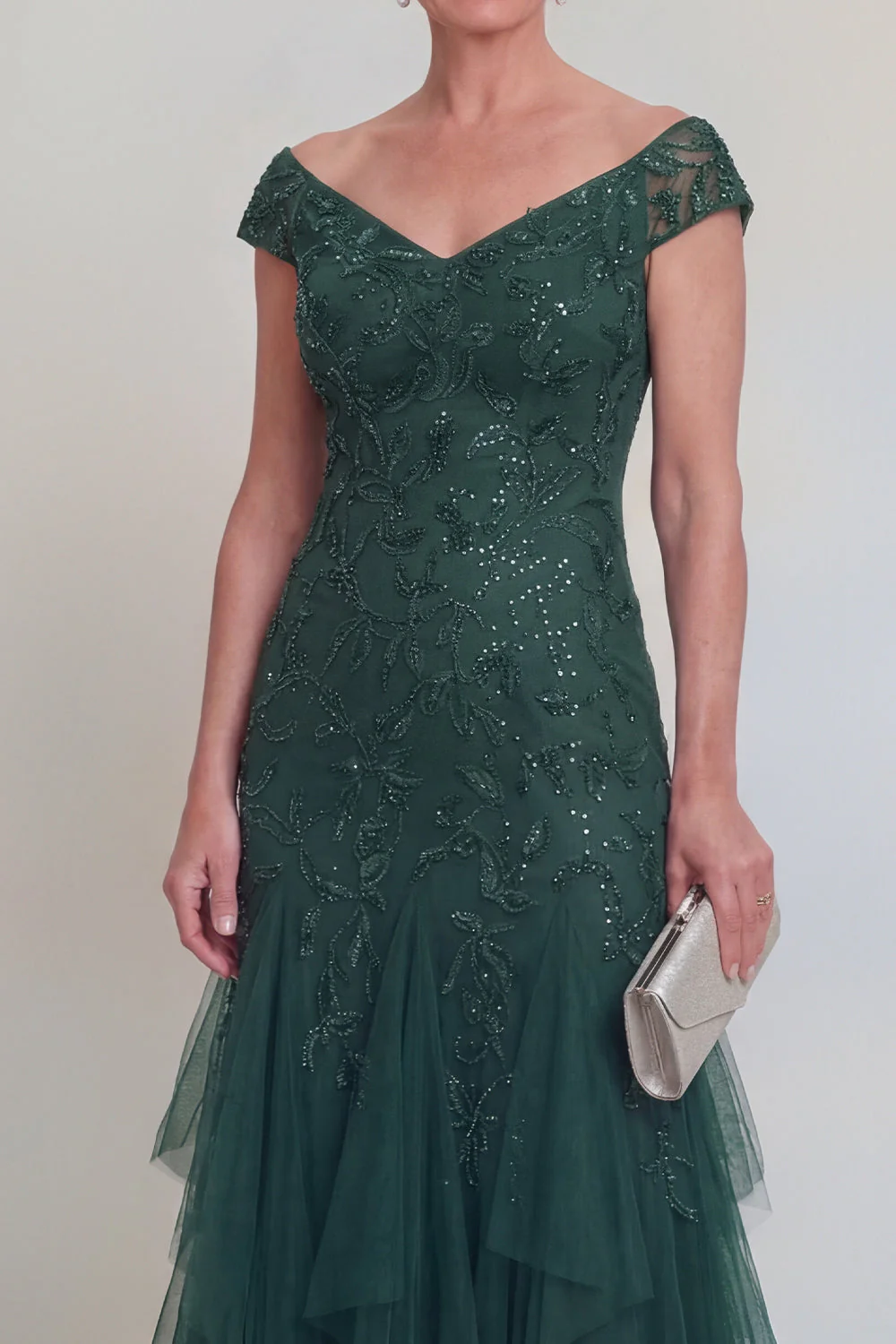 Dark Green Tulle Ruffled V-Neck Long Mother of The Bride Dress with Sleeves - Image 3