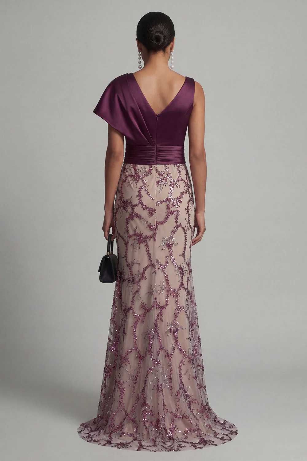 Dark Purple V-Neck Mermaid Sequine Long Mother of the Bride Dress - Image 2