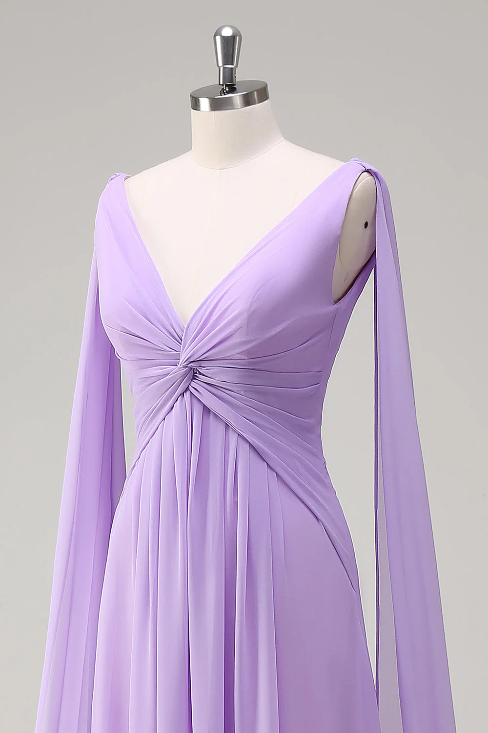 Elegant Lilac Chiffon A-Line Gown with Flowing Cape Sleeves - Image 6
