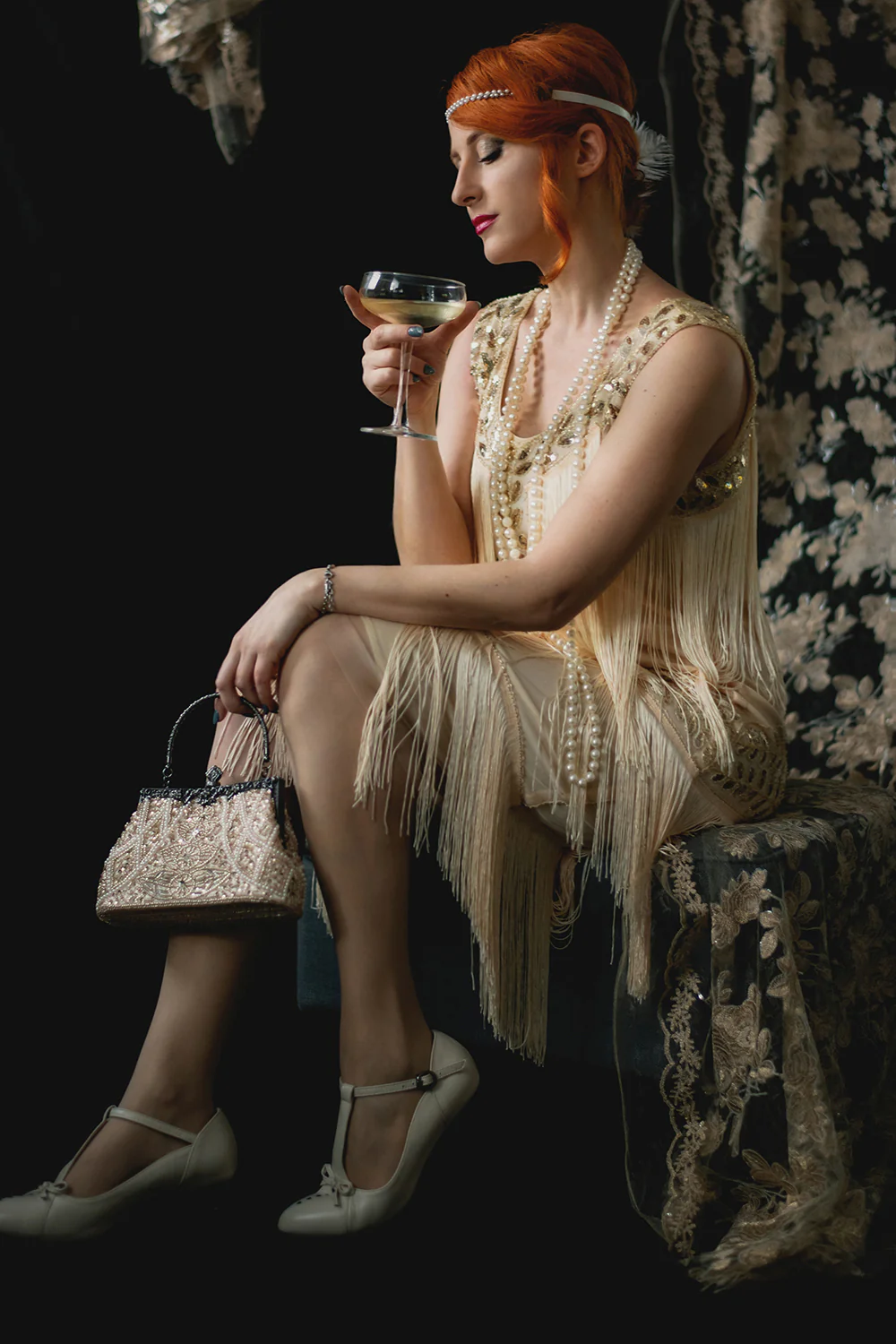 Gatsby 1920s Dress with Sequins and Fringes - Image 2