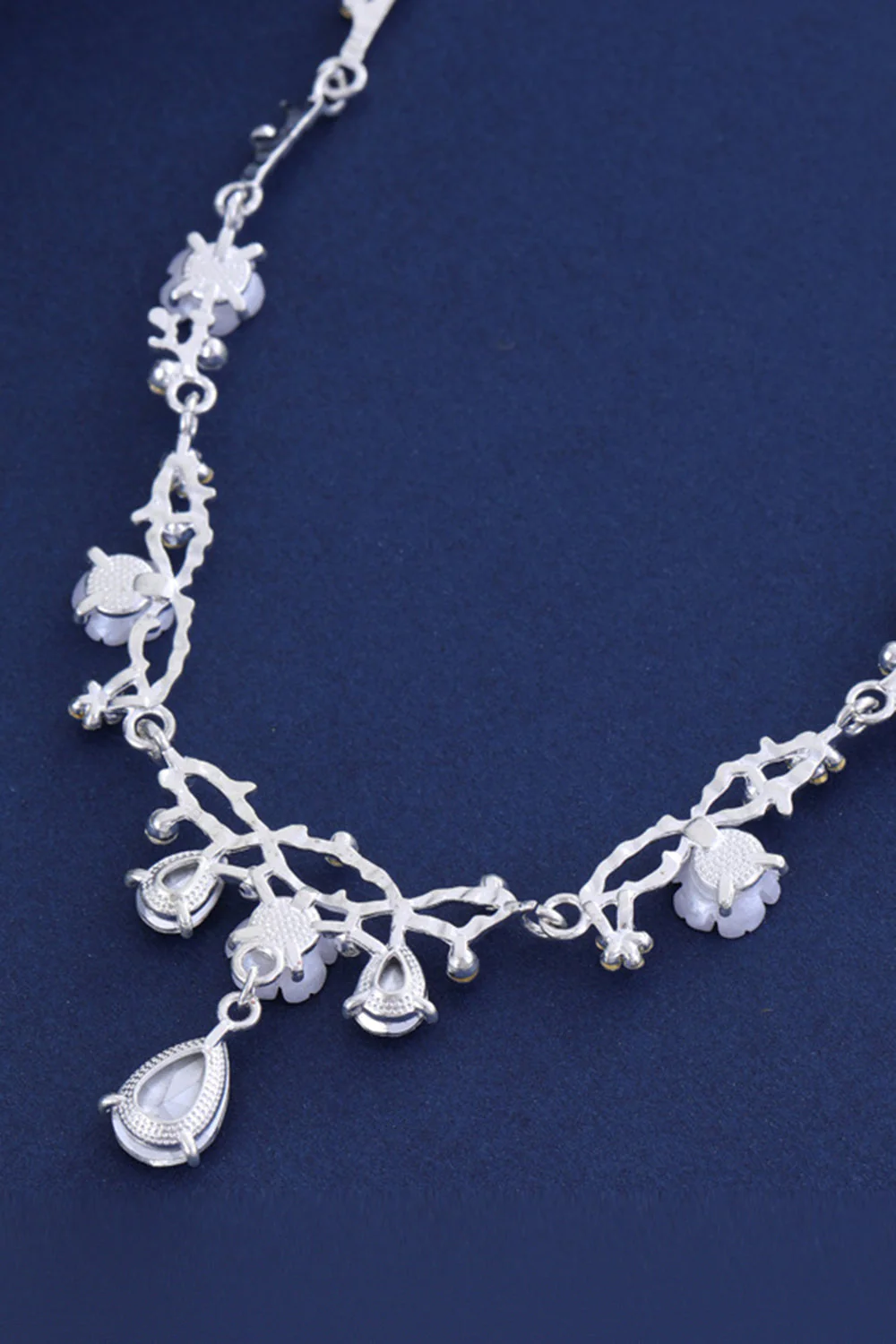 Golden Bridal Necklace Earring Set For Wedding - Image 6