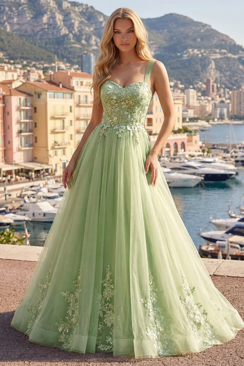 Green A Line Embroidered Spaghetti Straps Long Tulle Prom Dress
