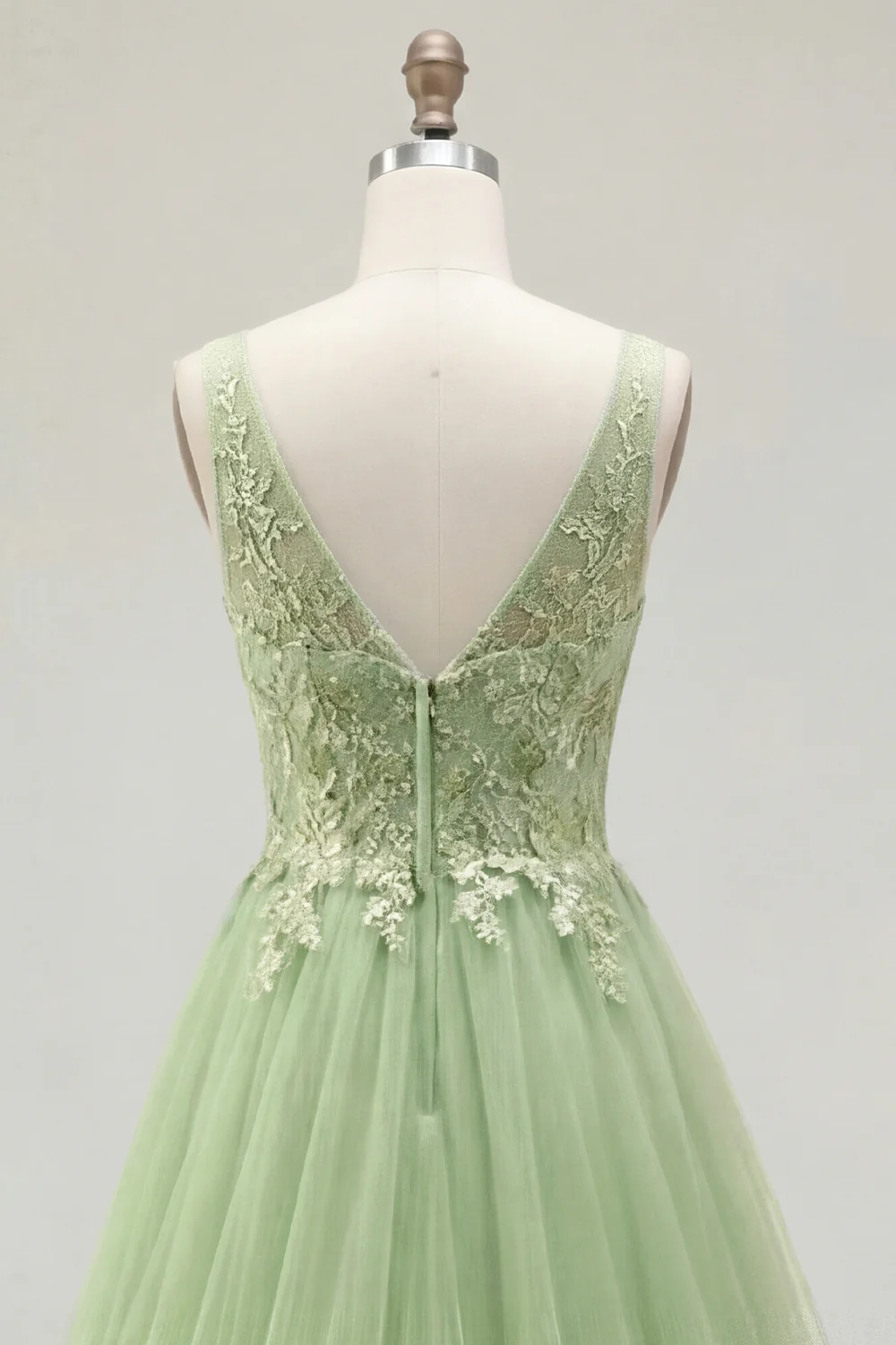 Green A Line Embroidered Spaghetti Straps Long Tulle Prom Dress - Image 6