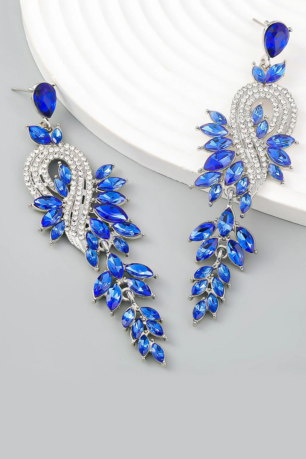 Earrings With Beadings and Rhinestones - Image 6