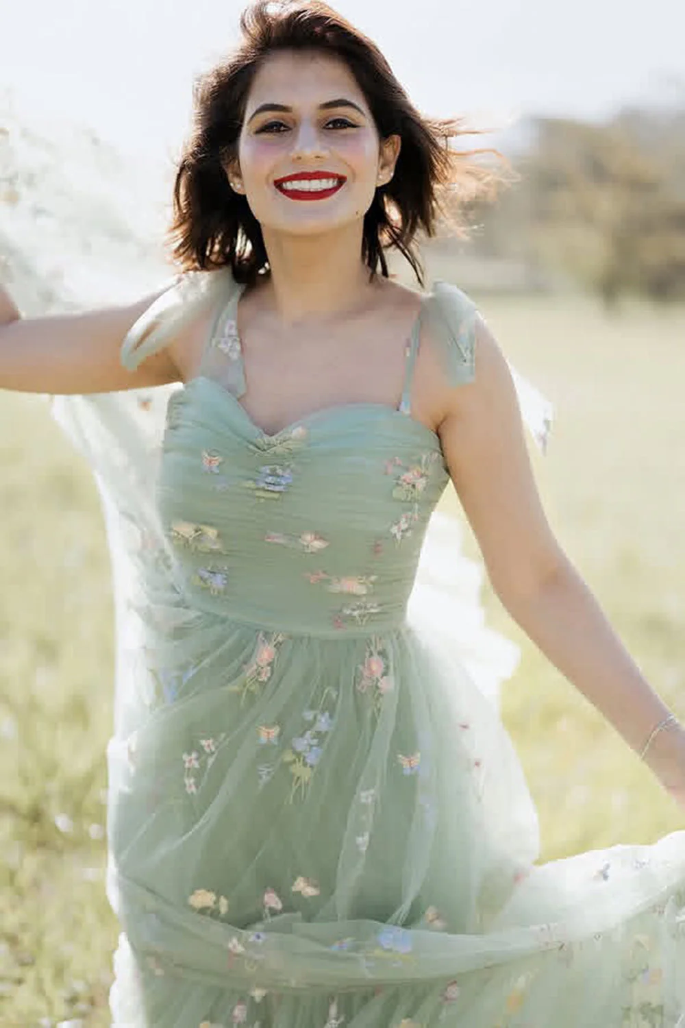 Green Tulle A-Line Spaghetti Straps Ruched Long Prom Dress with Embroidery - Image 5