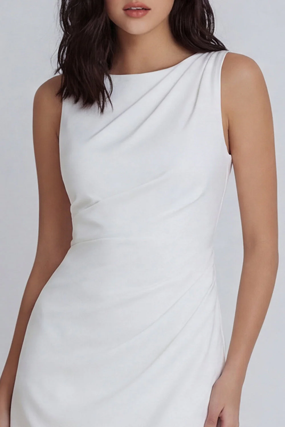 Ivory Bodycon Round Neck Ruched Graduation Dress - Image 3