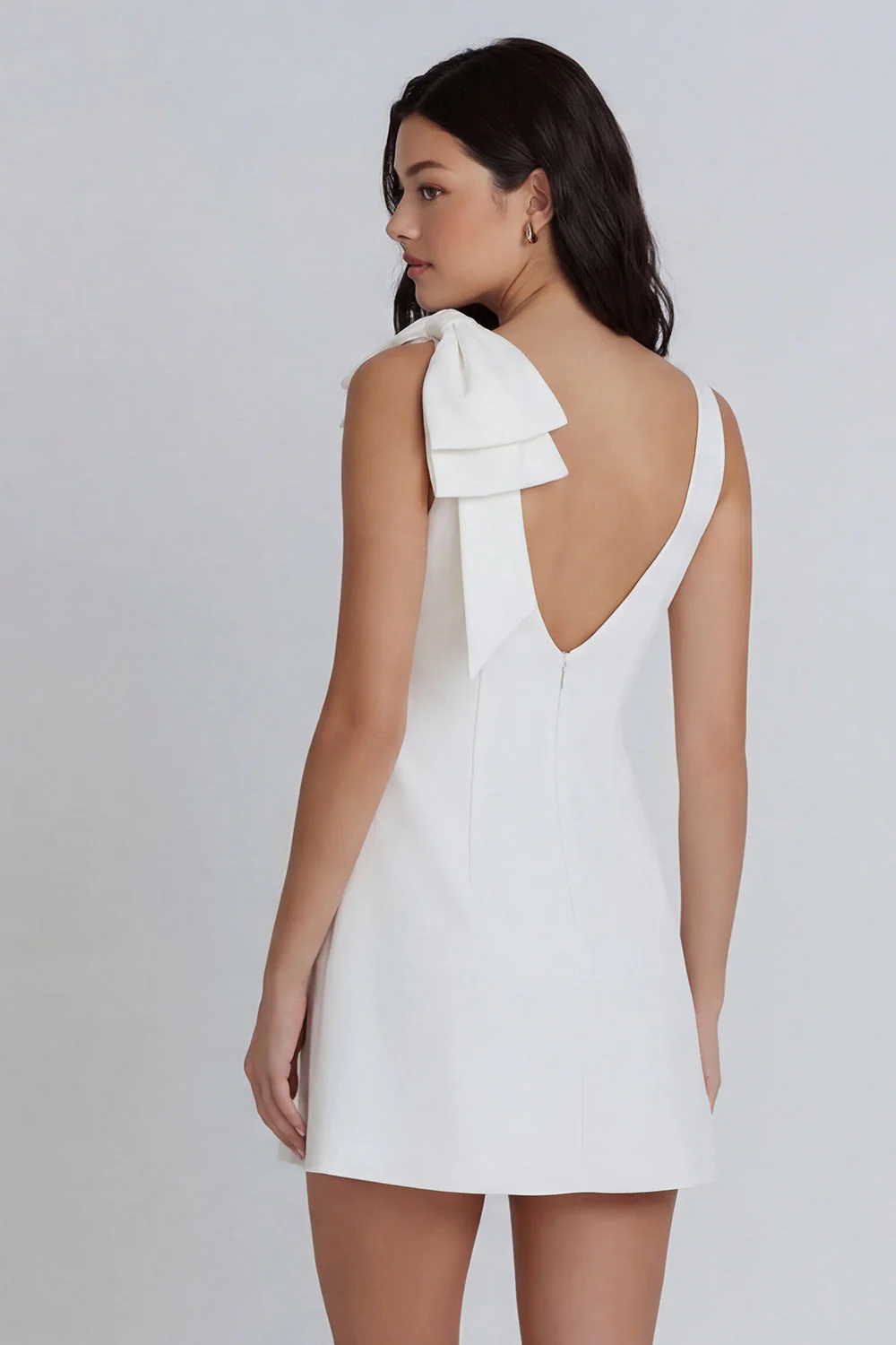 Ivory Bodycon Round Neck Ruched Bridal Shower Dress with Bow - Image 2
