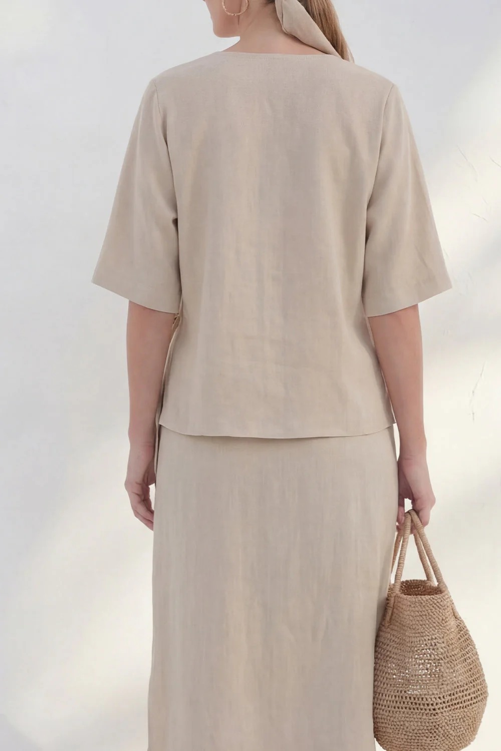 Khaki V-Neck Sheath Short Sleeves Midi Bow Work Dress with Slit - Image 4