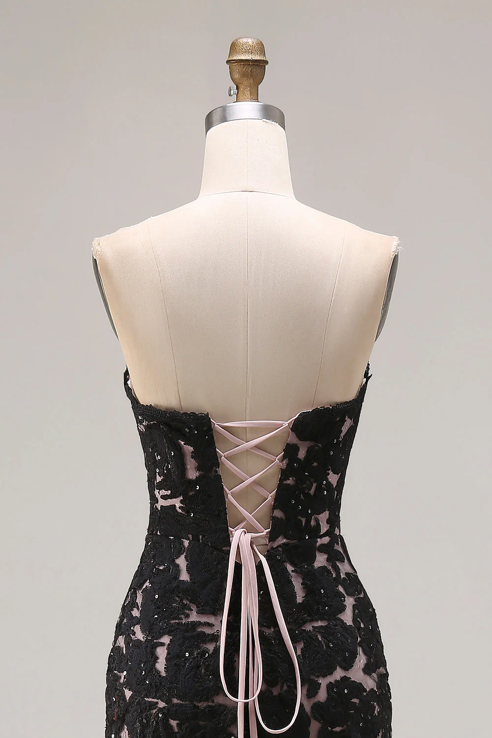 Black Lace Mermaid Sweetheart Lace Up Back Long Prom Dress with Slit - Image 5