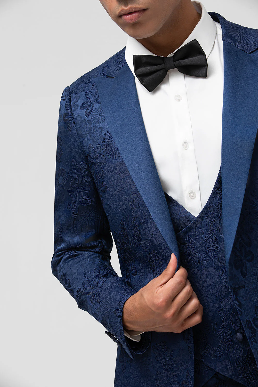 Light Pink 3 Piece Peak Lapel Jacquard One Button Men's Prom Suits - Image 15