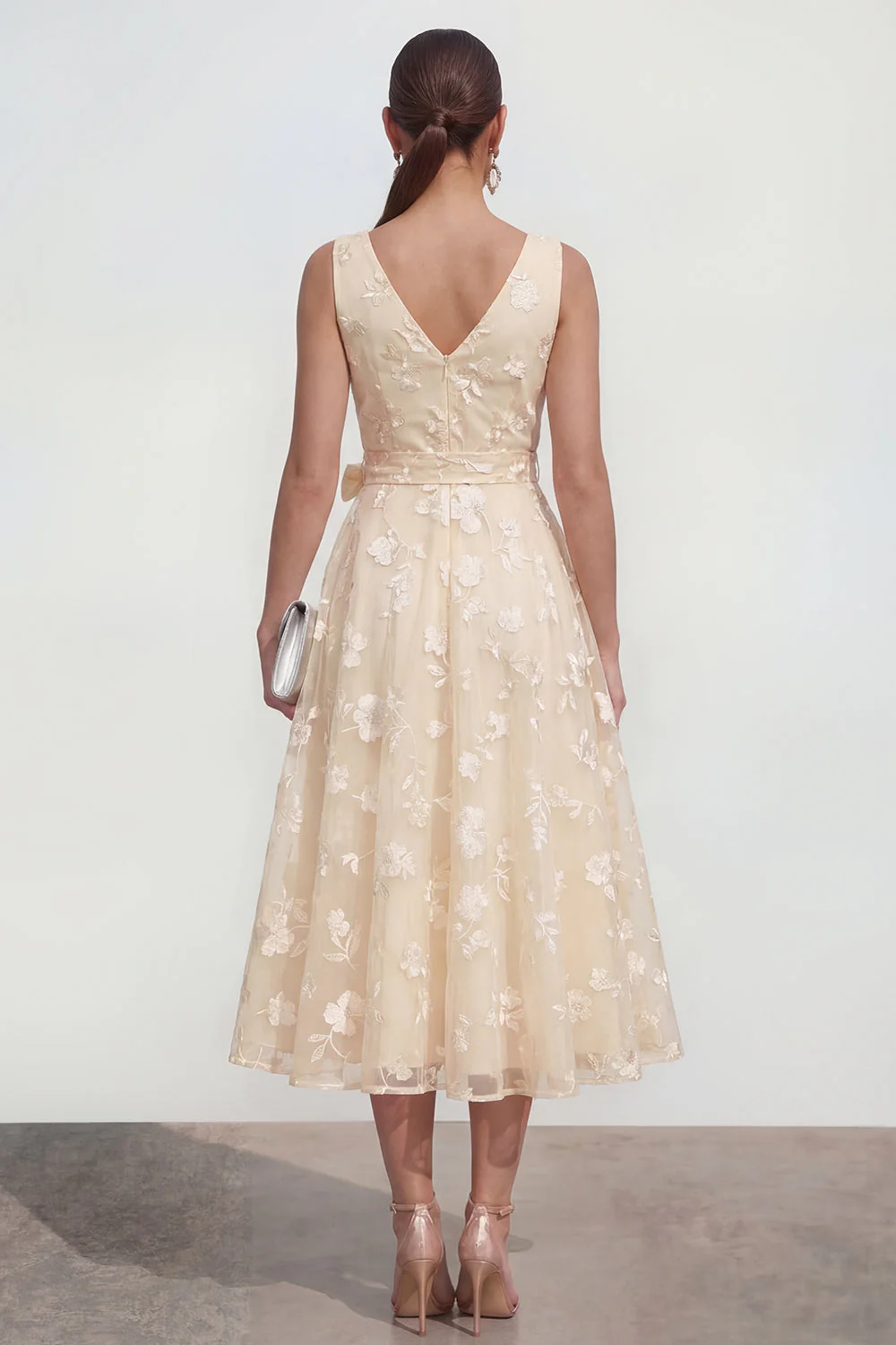 Lilac A-Line V-Neck Midi Floral Dress with Bow - Image 18