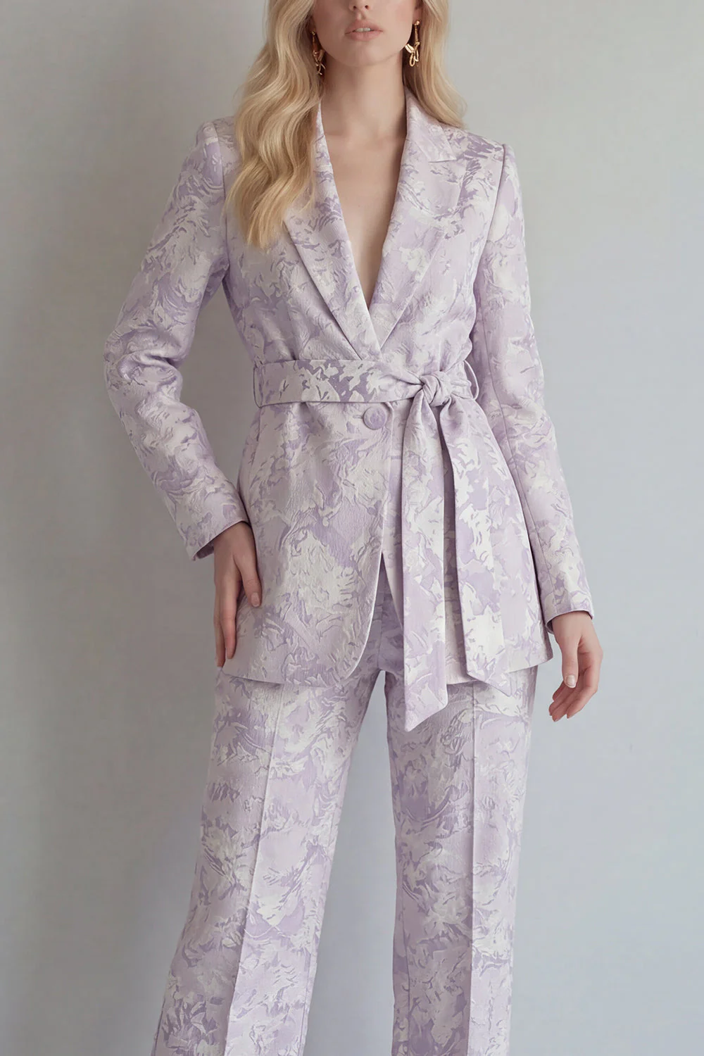 Lilac Floral Single Breasted 2 Piece Peak Lapel Long Prom Suits with Belt - Image 3