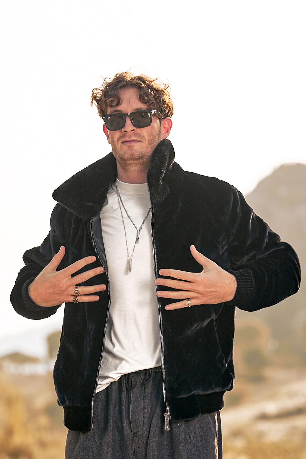 Luxury Faux Fur Winter Thickened Hooded Men's Coat - Image 4