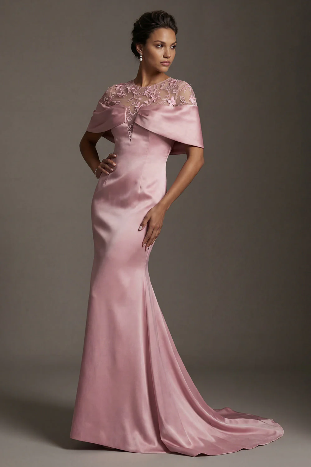 Mermaid Pink Satin Round Neck Long Mother Of the Bride Dress