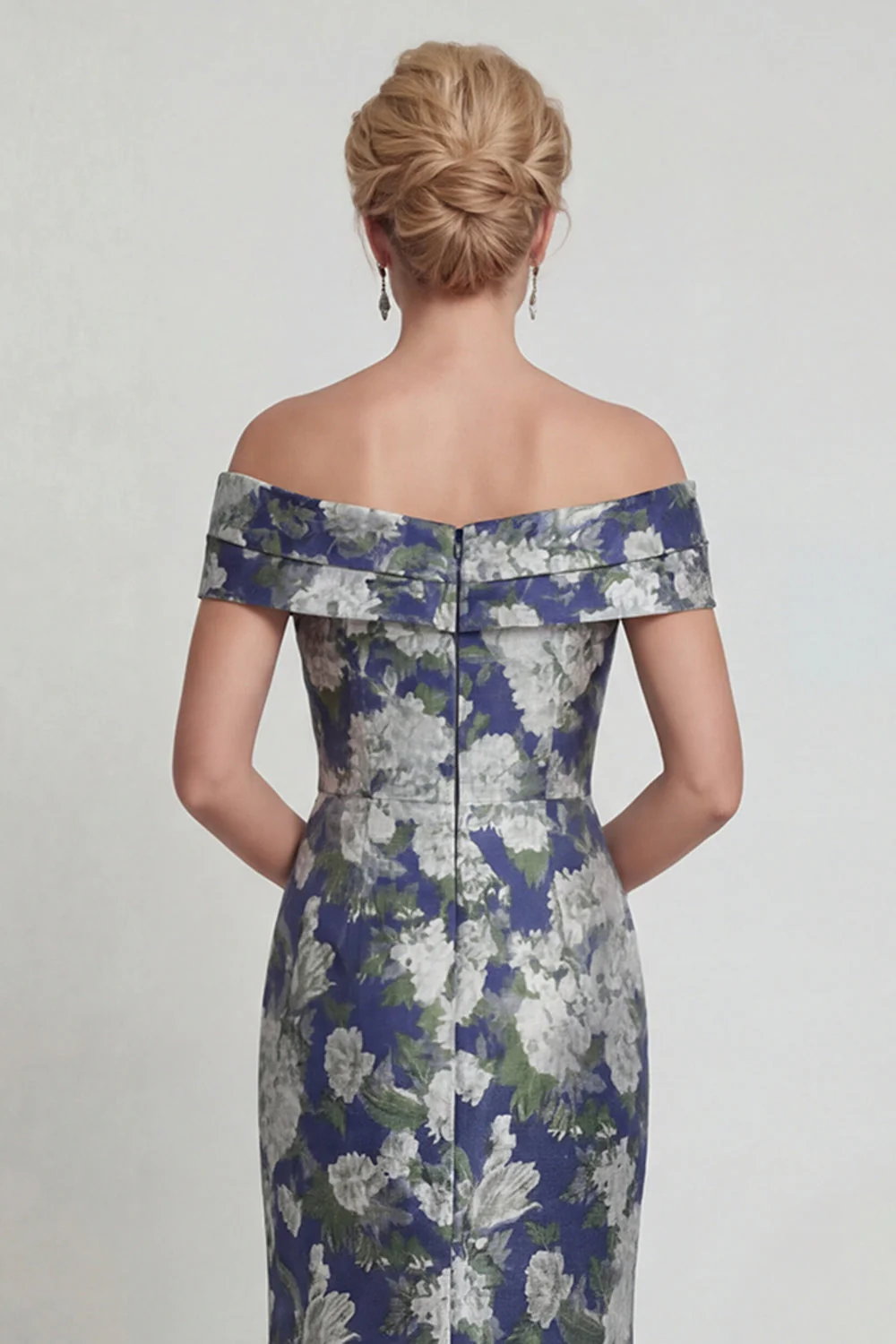 Navy Floral Off The Shoulder Printed Mermaid Mother of the Bride Dress with Pockets - Image 4