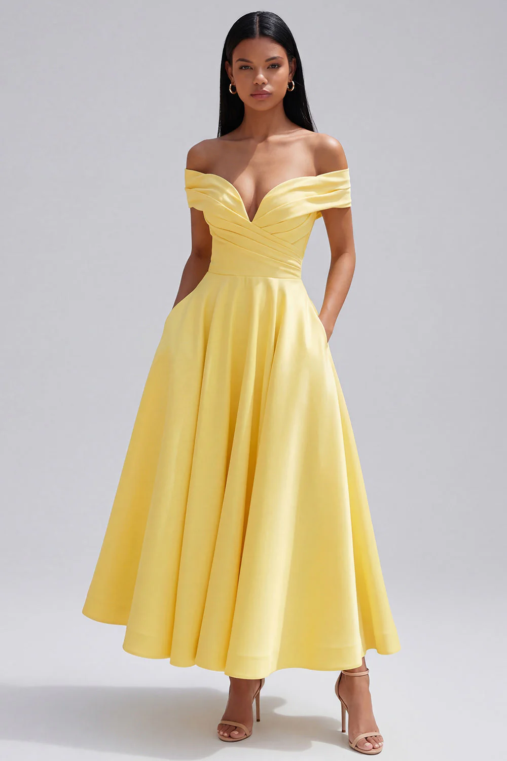 Off the Shoulder Yellow A-Line Ruched Maxi Dress with Pockets - Image 3