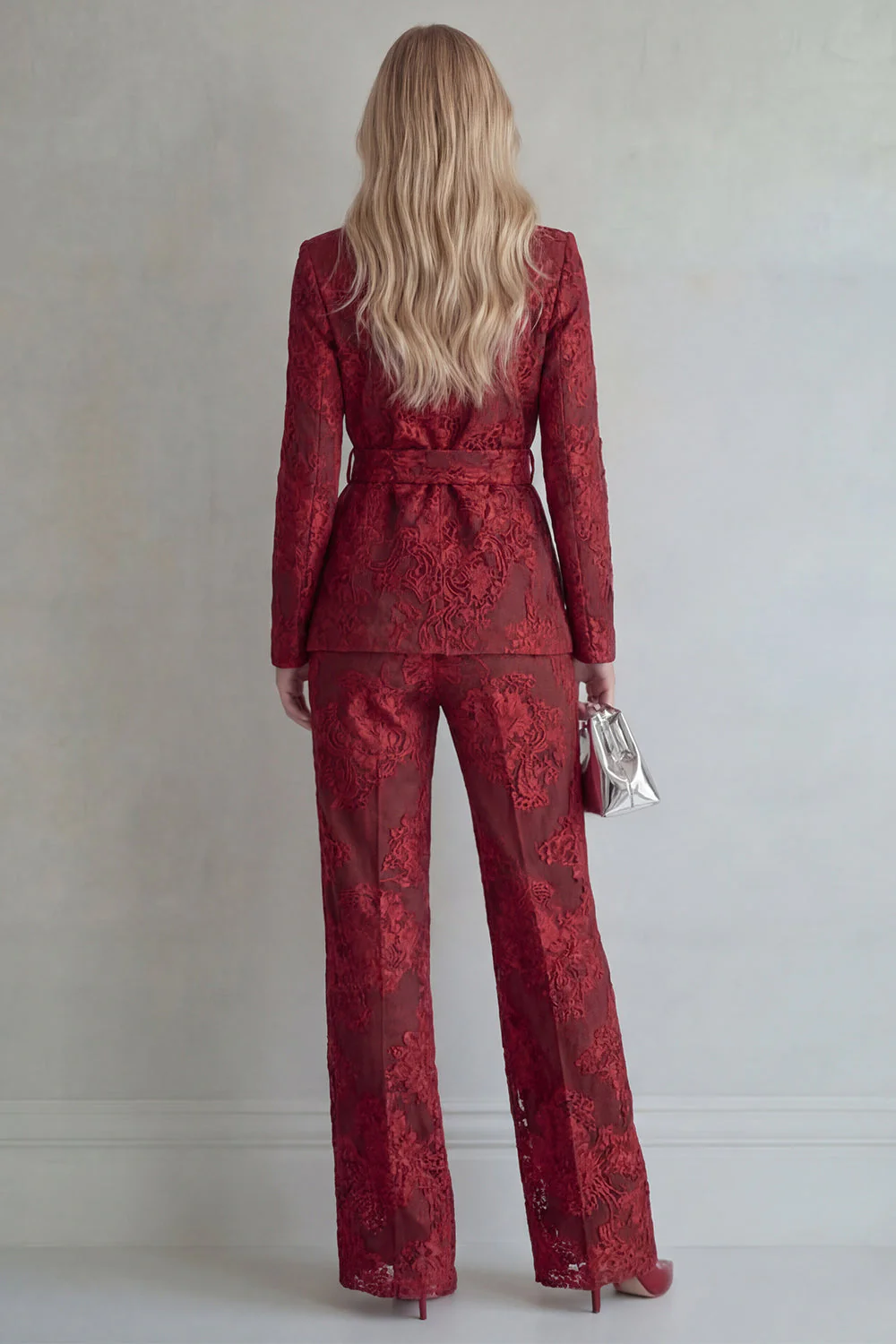 Red Lace Peak Lapel Floral 2 Piece Slim Fit Prom Suits with Belt - Image 2