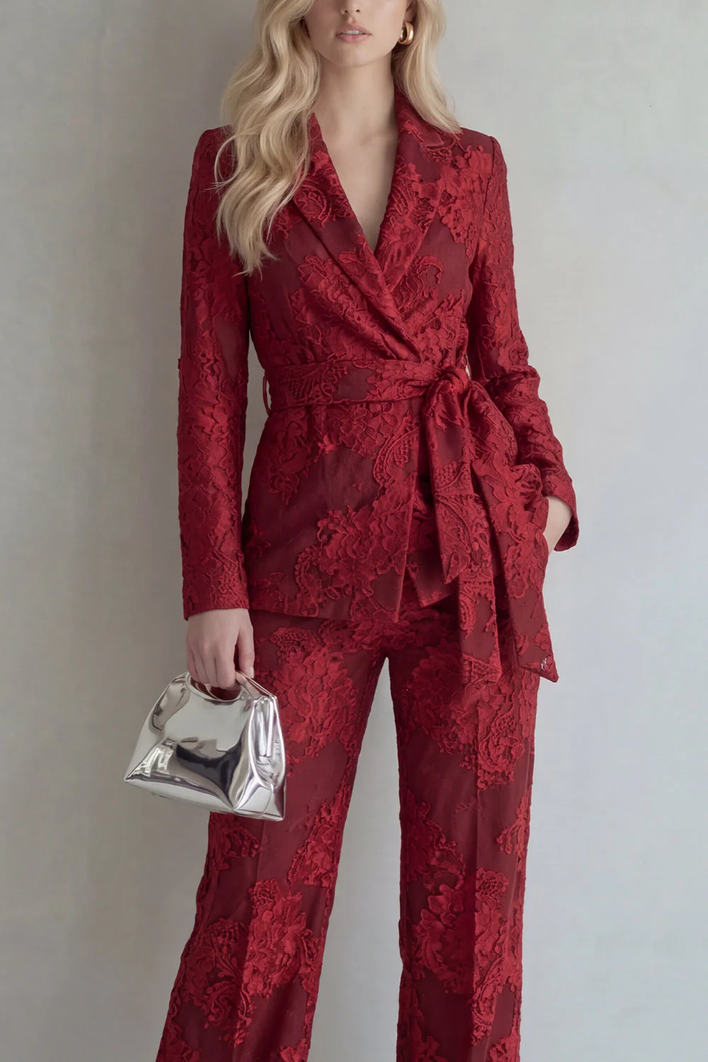 Red Lace Peak Lapel Floral 2 Piece Slim Fit Prom Suits with Belt - Image 3