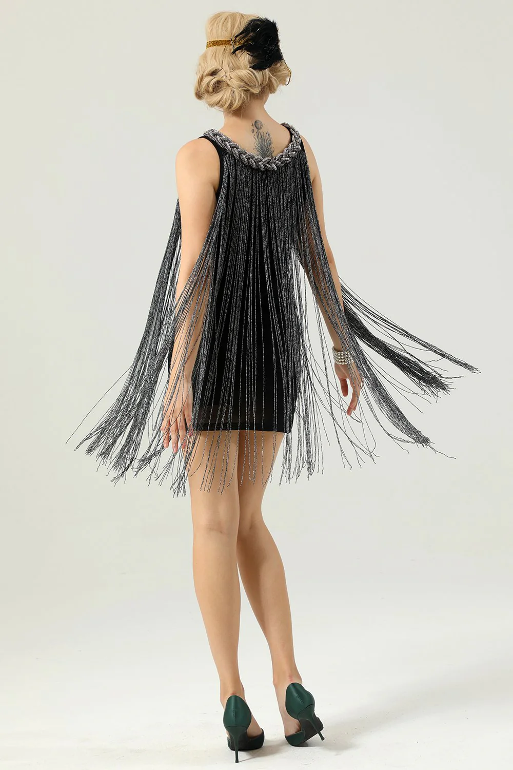 Round Neck Black Fringed 1920's Dress - Image 7