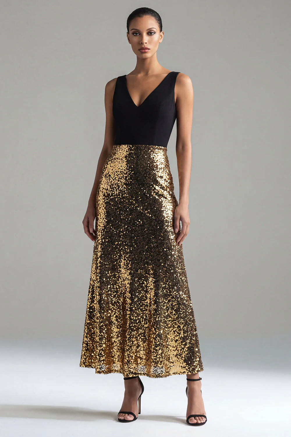 Sparkly Black and Gold A-Line V-Neck Long Evening Dress with Sequins