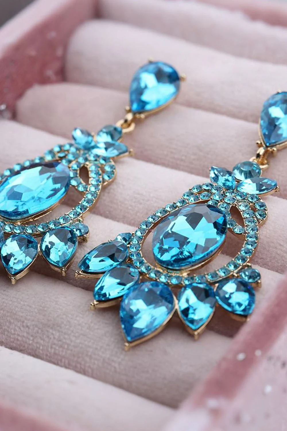Sparkly Blue Vintage Party Drop Earrings with Rhinestones - Image 2