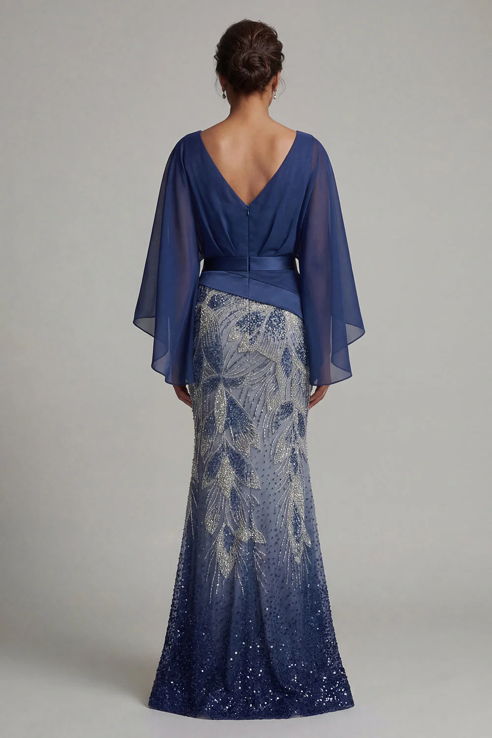 Sparkly Navy Mermaid V-Neck Mother of the Bride Dress with Long Sleeves - Image 2