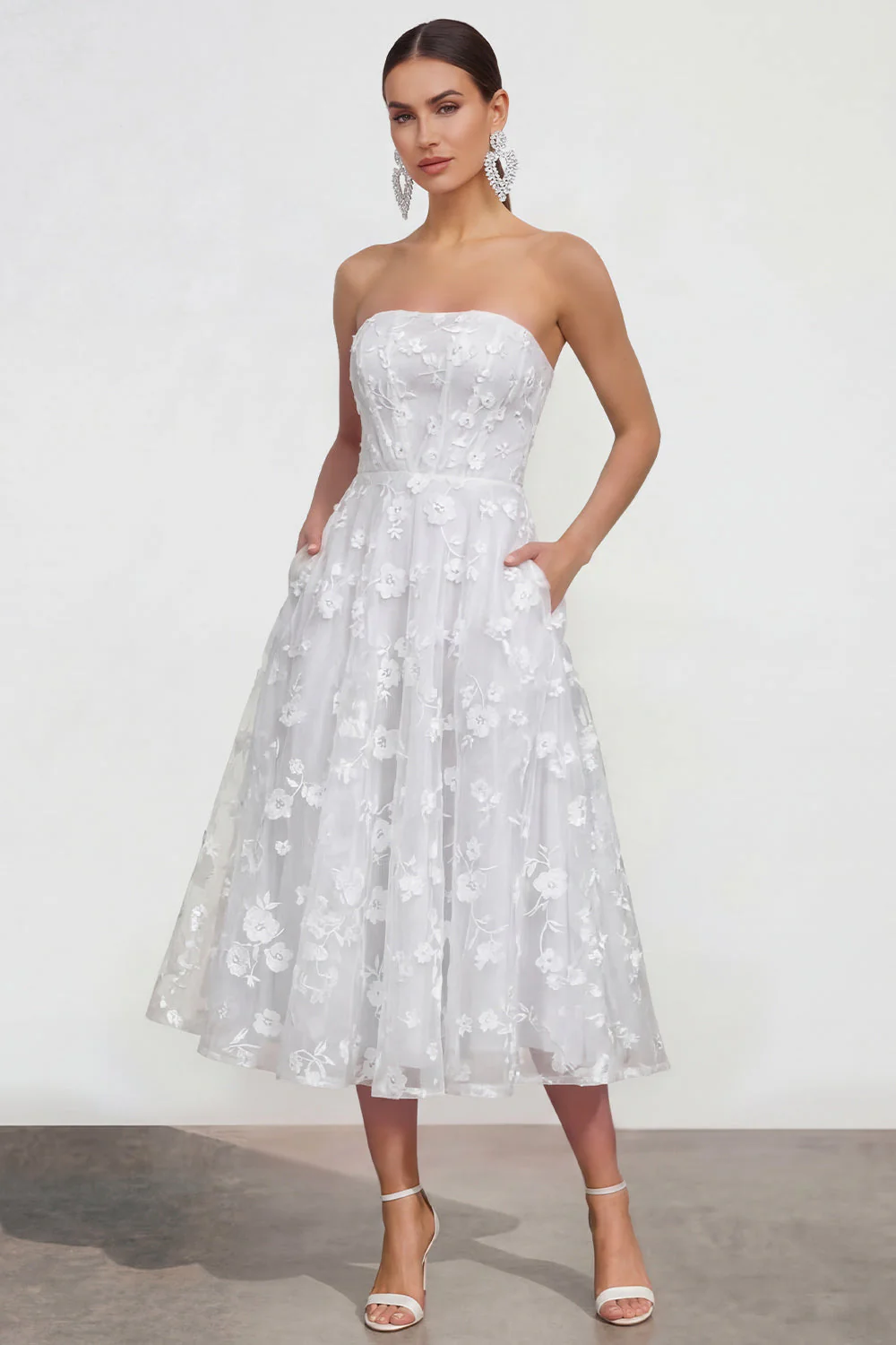 Strapless A-Line Midi Lilac Floral Dress with Pockets - Image 17