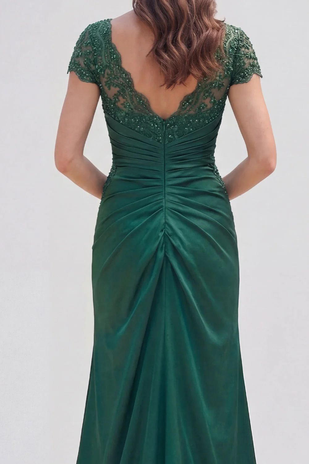 V Neck Mermaid Dark Green Ruched Mother Of Bride Dress - Image 6