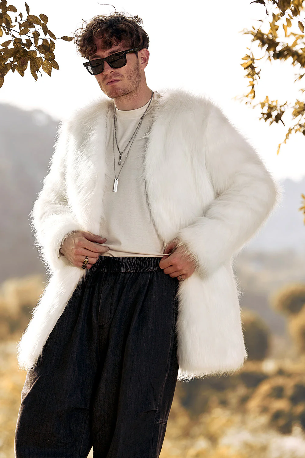 White Fluffy Faux Fur Long Sleeves Men's Cardigan Coat - Image 3