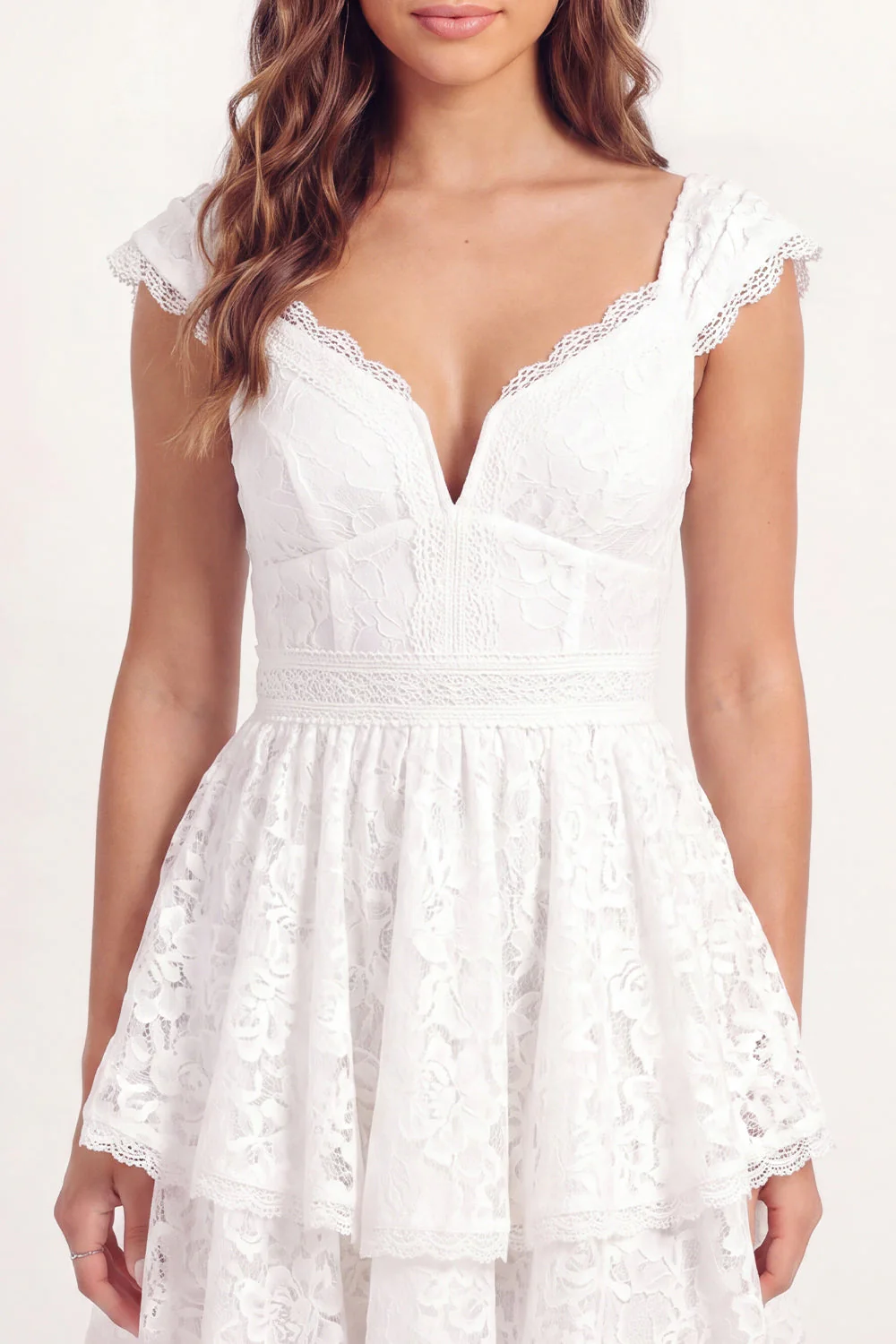 White Lace A-Line V-Neck Mini Graduation Dress with Cap Sleeves - Image 4