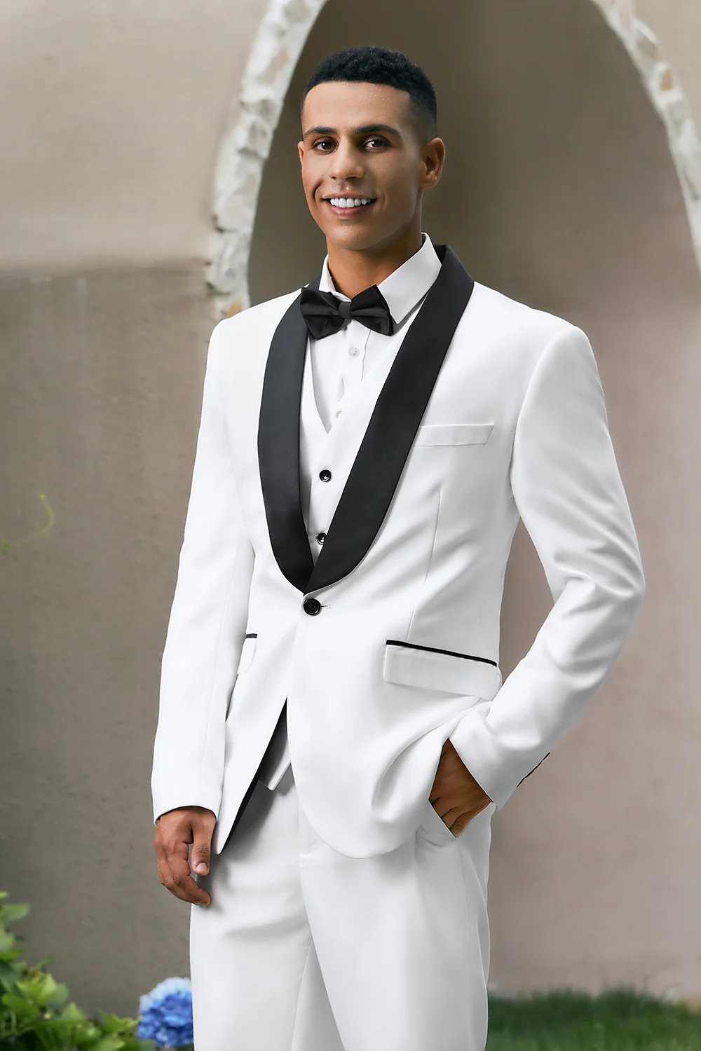 White One Button Shawl Lapel 3 Pieces Men's Wedding Suits - Image 3